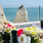 V Penthouse Διαμέρισμα *