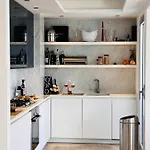 V Penthouse Διαμέρισμα *