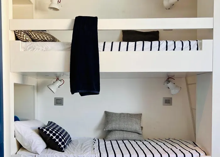 Apartment V Penthouse *